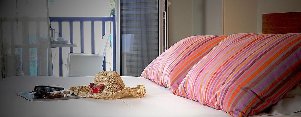 Le Connect Hotel Hendaye Phòng bức ảnh