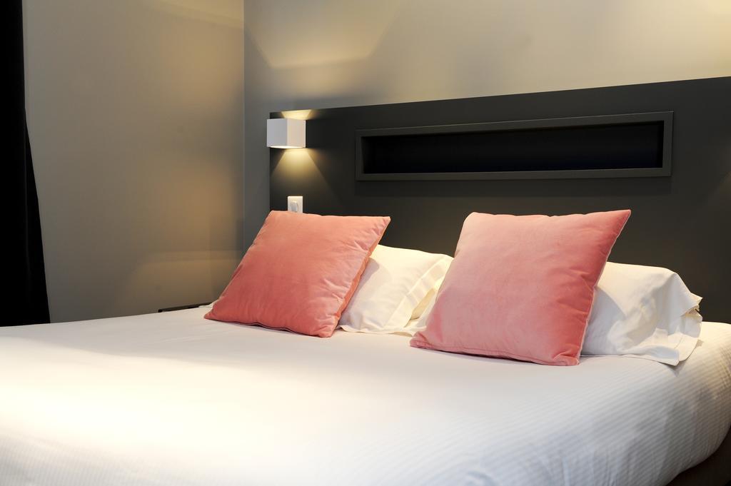 Le Connect Hotel Hendaye Phòng bức ảnh